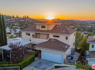 21460 Iglesia Dr, Woodland Hills, CA 91364