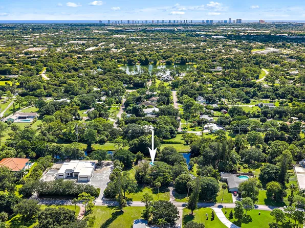 8550 Nashua Drive, Palm Beach Gardens, FL 33418