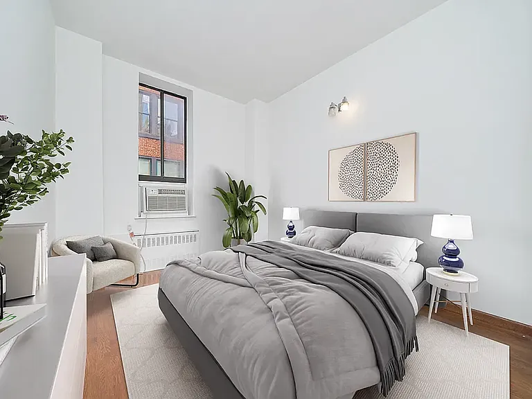 31 E 31st St #5F — Photo 2