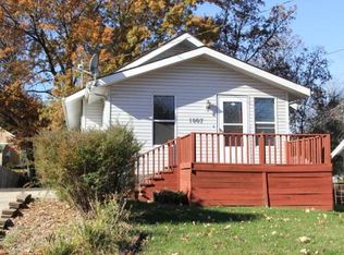 1007 W 2nd St S, Newton, IA 50208