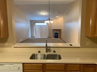 10301 Marblewing Rd, Roscoe, IL 61073