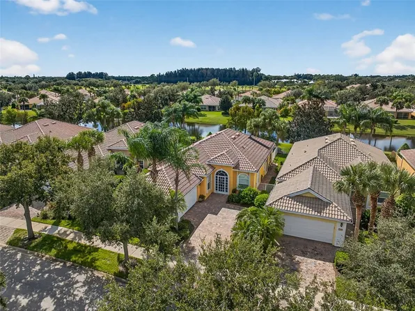 5465 Corsica Pl, Vero Beach, FL 32967