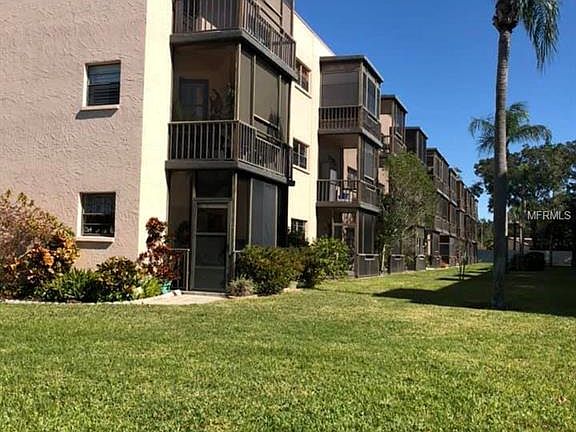4th image of 5971 Terrace Park Dr N Unit 202