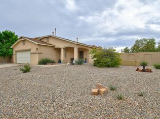 7102 Tree Line Ave NW, Albuquerque, NM 87114