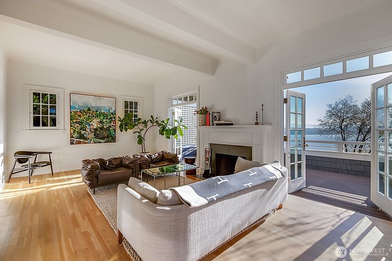 5th image of 624 35th Avenue