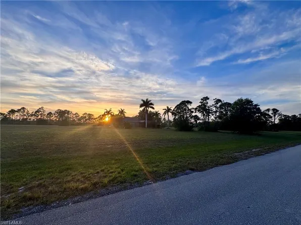 4712 NW 40th AVE, CAPE CORAL, FL 33993