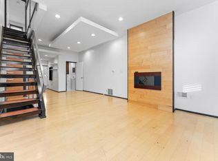 2641 Tulip St, Philadelphia, PA 19125