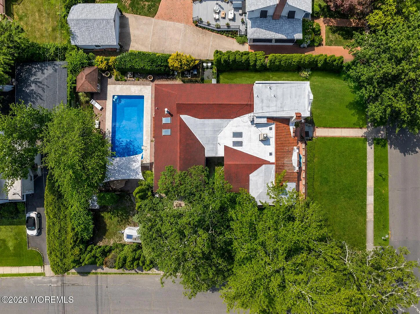 4 bed, 3.5 bath, $8,500 — Photo 2