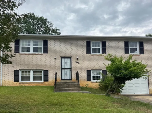 5204 Larwin Ct, Temple Hills, MD 20748