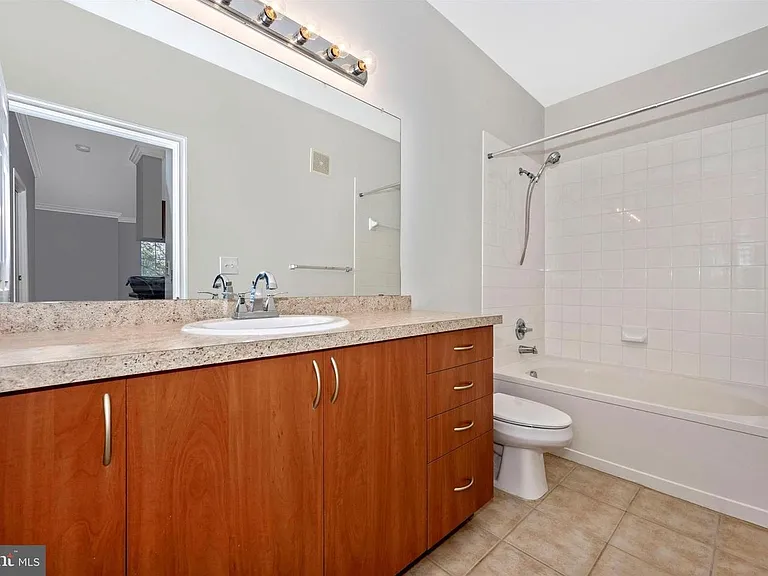 13501 Derry Glen Ct #103 — Photo 22