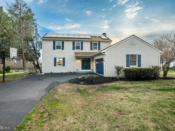 26 Bridle Ct W, Glenmoore, PA 19343