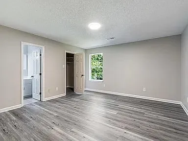 37 Pond St — Photo 25