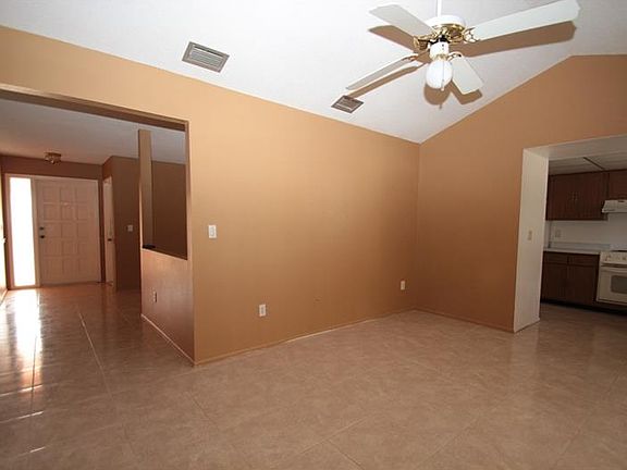 4th image of 2311 Moore Haven Dr E