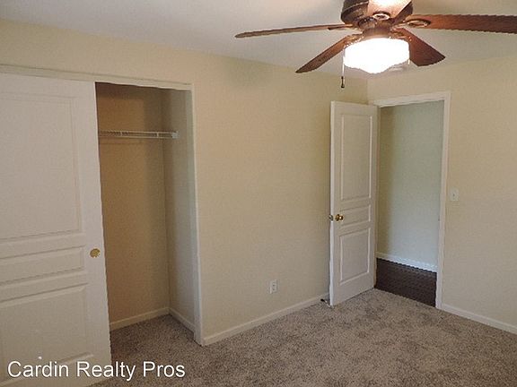 5th image of 1662 Round Up Rd