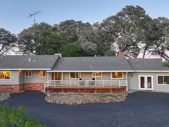 5th image of 4956 Bell Rd