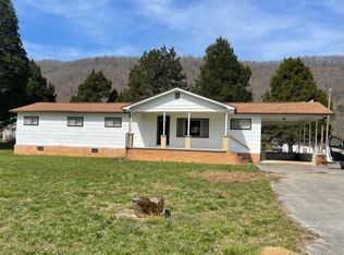 240 Pine St, Spring City, TN 37381