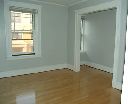 2 bed, 1.0 bath, $3,400 — Photo 2