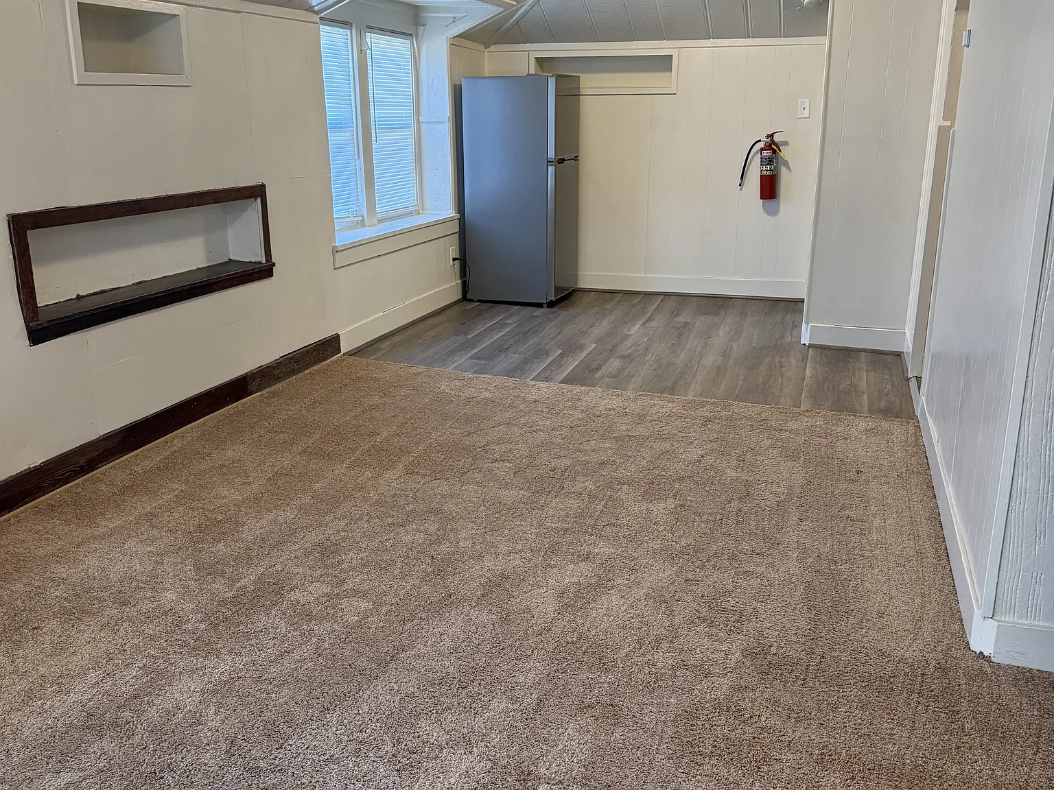 601 E Reed - 6 — Photo 1