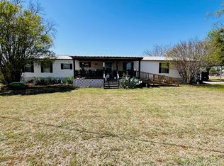 306 N Leon St, Gustine, TX 76455