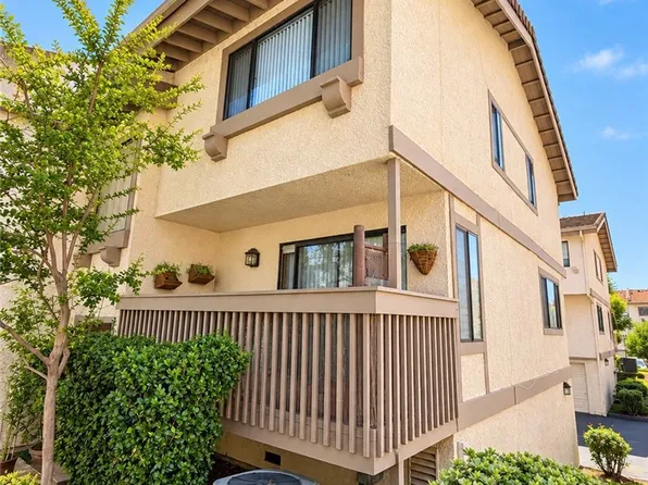 26009 Alizia Canyon Dr Unit E, Calabasas, CA 91302