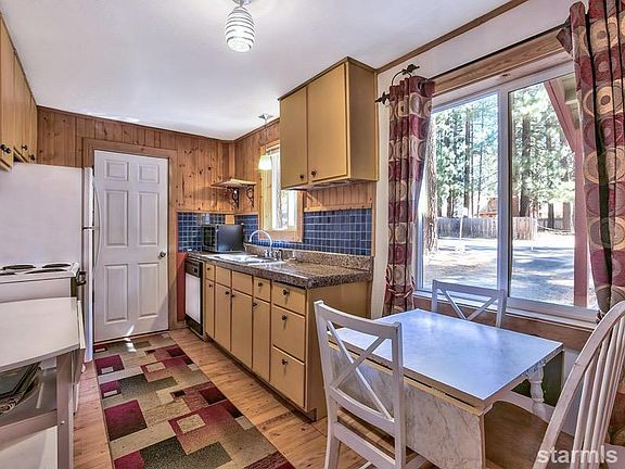 5th image of 2649 Alma Ave