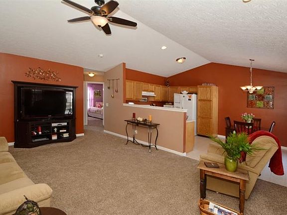 5th image of 288 Everwood Dr