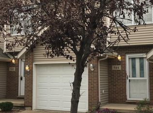 544 S Peace Rd, Sycamore, IL 60178