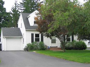 777 Hinchey Rd, Rochester, NY 14624