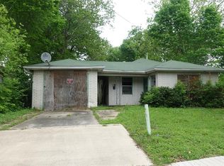 3747 Dreyfus St, Houston, TX 77021