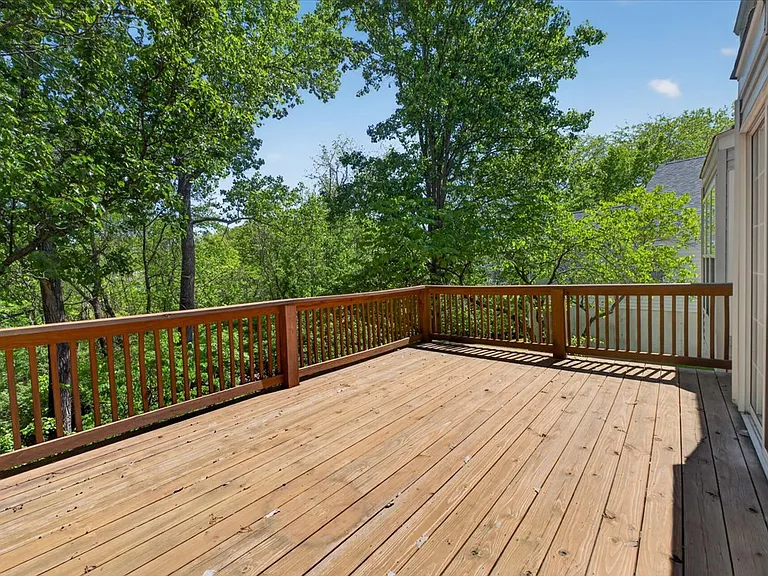 630 Cascade Lake Dr — Photo 26