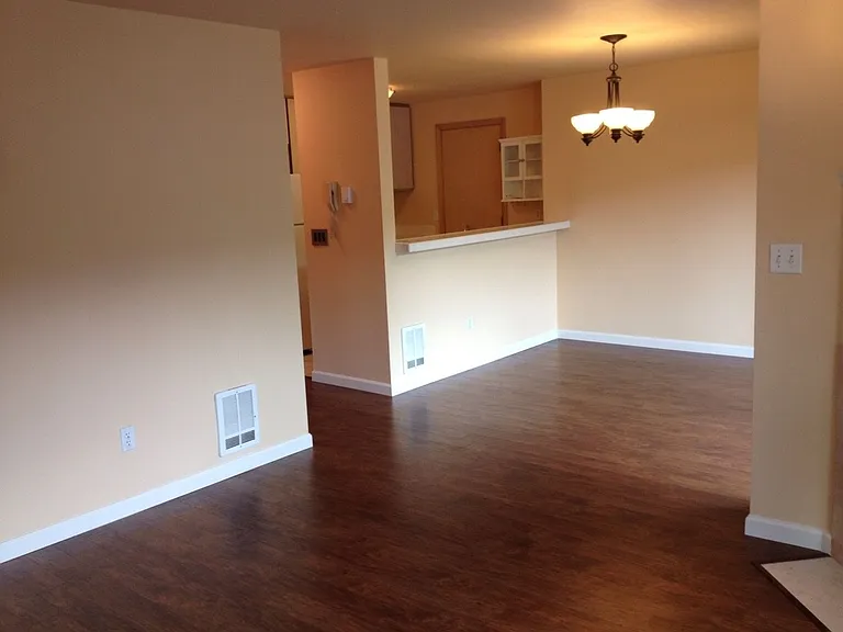9520 1st Ave NE #C303 — Photo 8