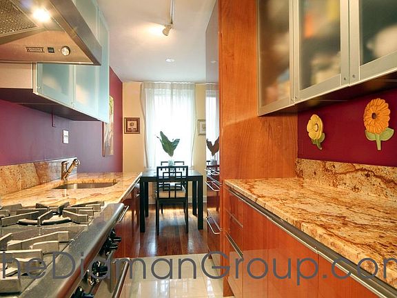2nd image of 155 E 49th St #10B