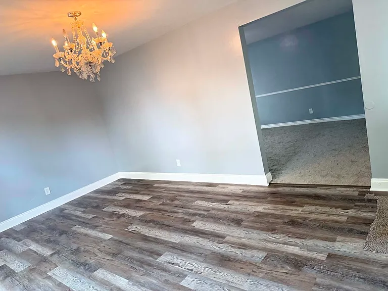 2391 Issaquah St — Photo 11