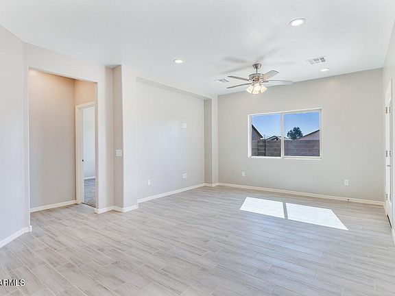 4th image of 3745 N KIAMI Drive