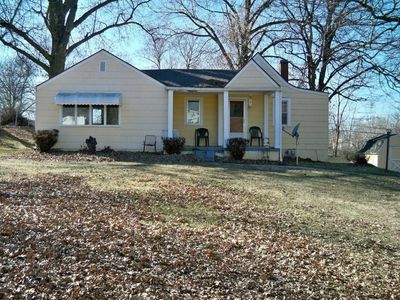 1406 S 40th St, Saint Joseph, MO, 64507
