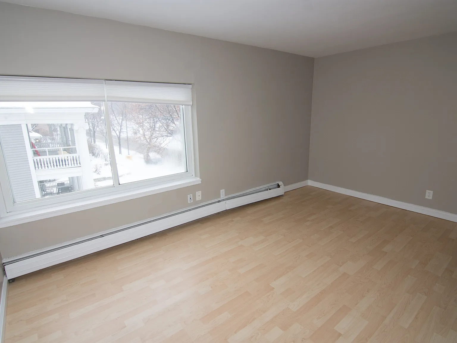 2101 3rd Ave — Photo 3