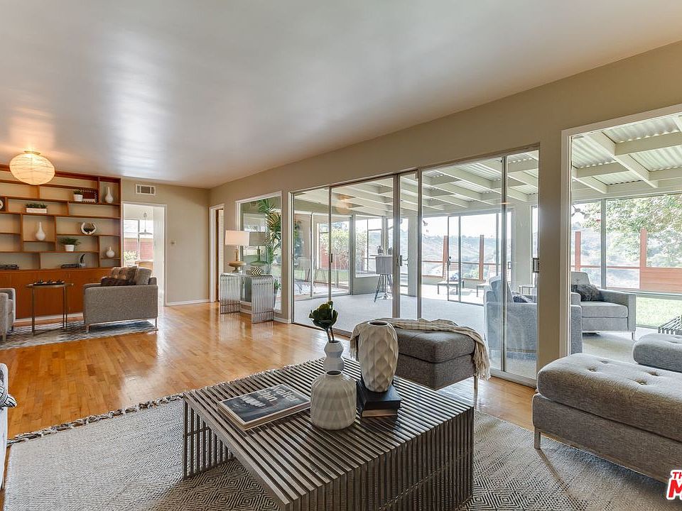1st image of 5210 El Mirador Dr