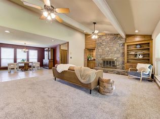 726 Sunny Brook Pl, Edmond, OK 73034