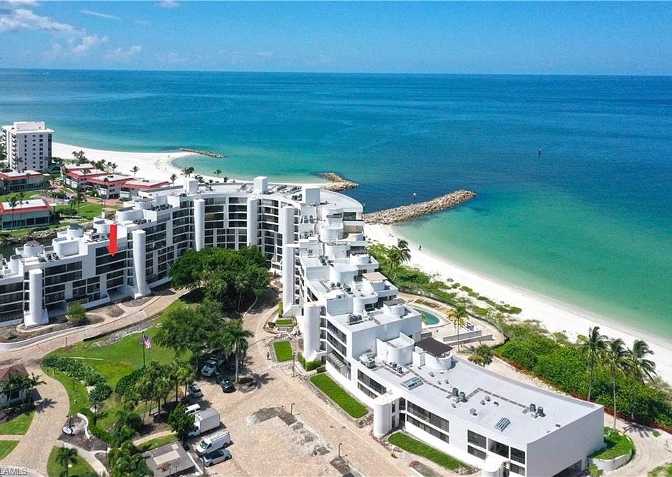 1st image of 2316 Gulf Shore BLVD N #411