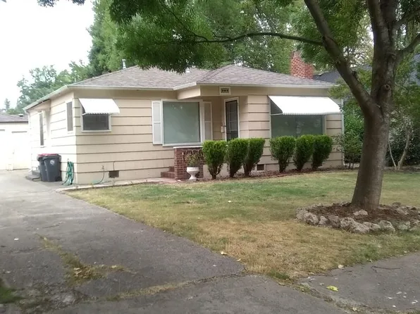 215 Willamette Ave, Medford, OR 97504