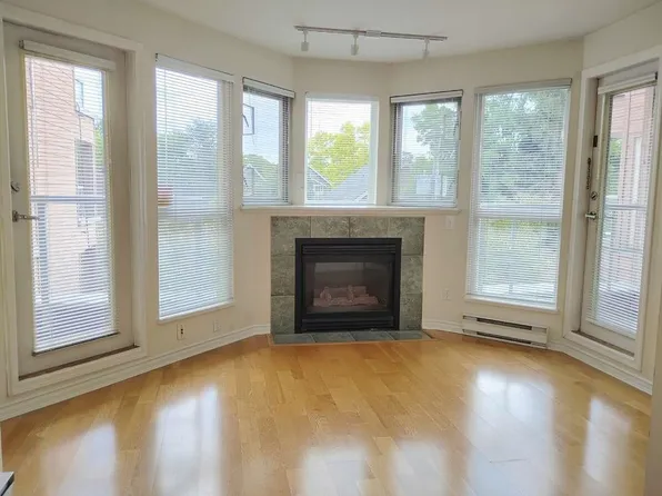 2025 Stephens St #311, Vancouver, BC V6K 3W2