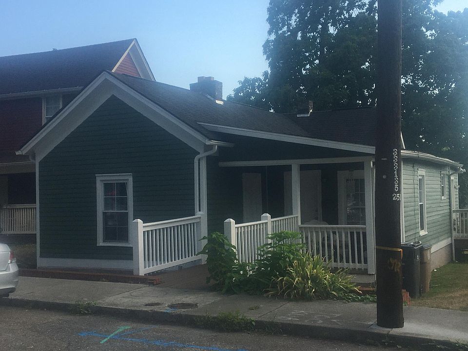 1st image of 1123 Alexander St