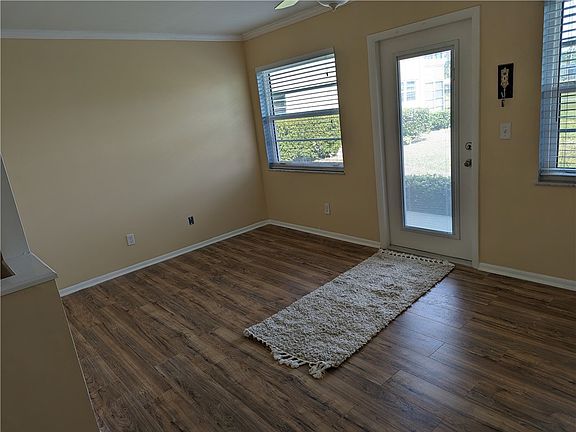 2nd image of 29 Pine Arbor Ln SE #104