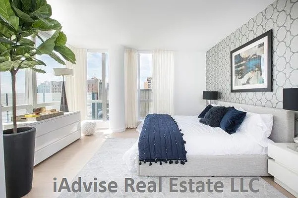 Rented by iAdvise Real Estate LLC | media 42