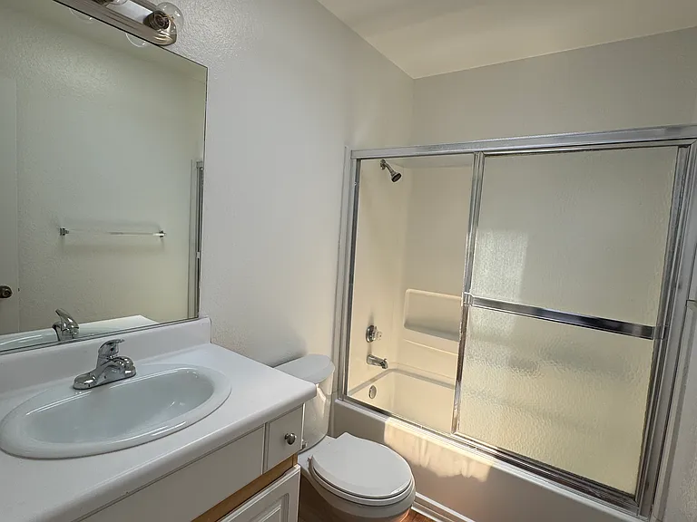 Huntington Harbour Villas — Photo 21