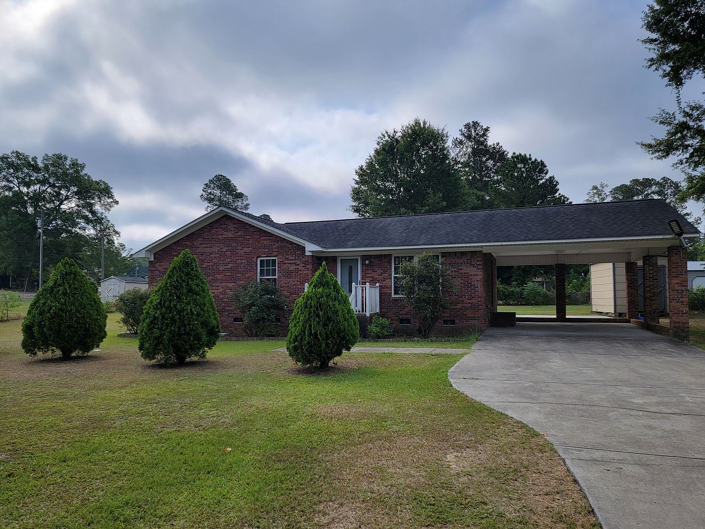 2072 Hillcrest Ave, Orangeburg, SC 29118 | Zillow