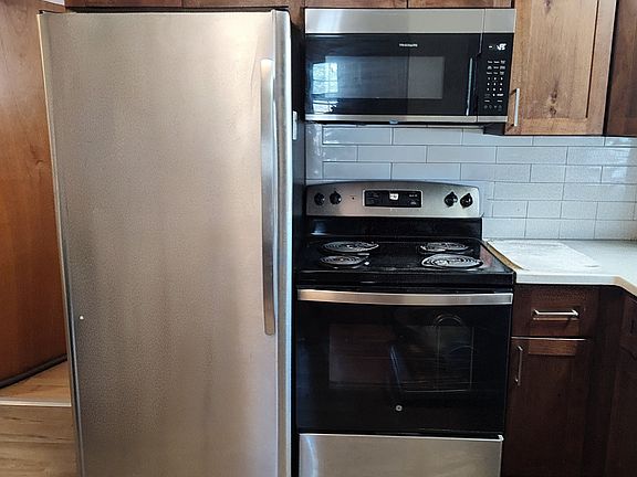 2nd image of 155 Barham Ave #2-C