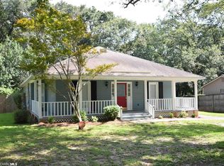 5522 Yucca Dr, Mobile, AL 36693
