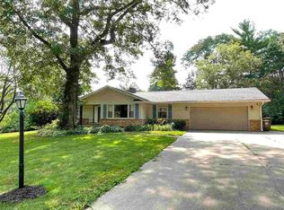 2215 Primrose Trl, Rockford, IL