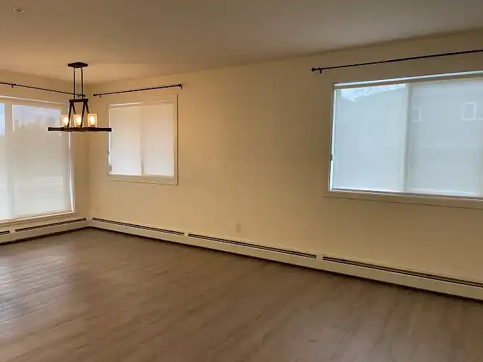 394 Windermere Rd NW #1A — Photo 6